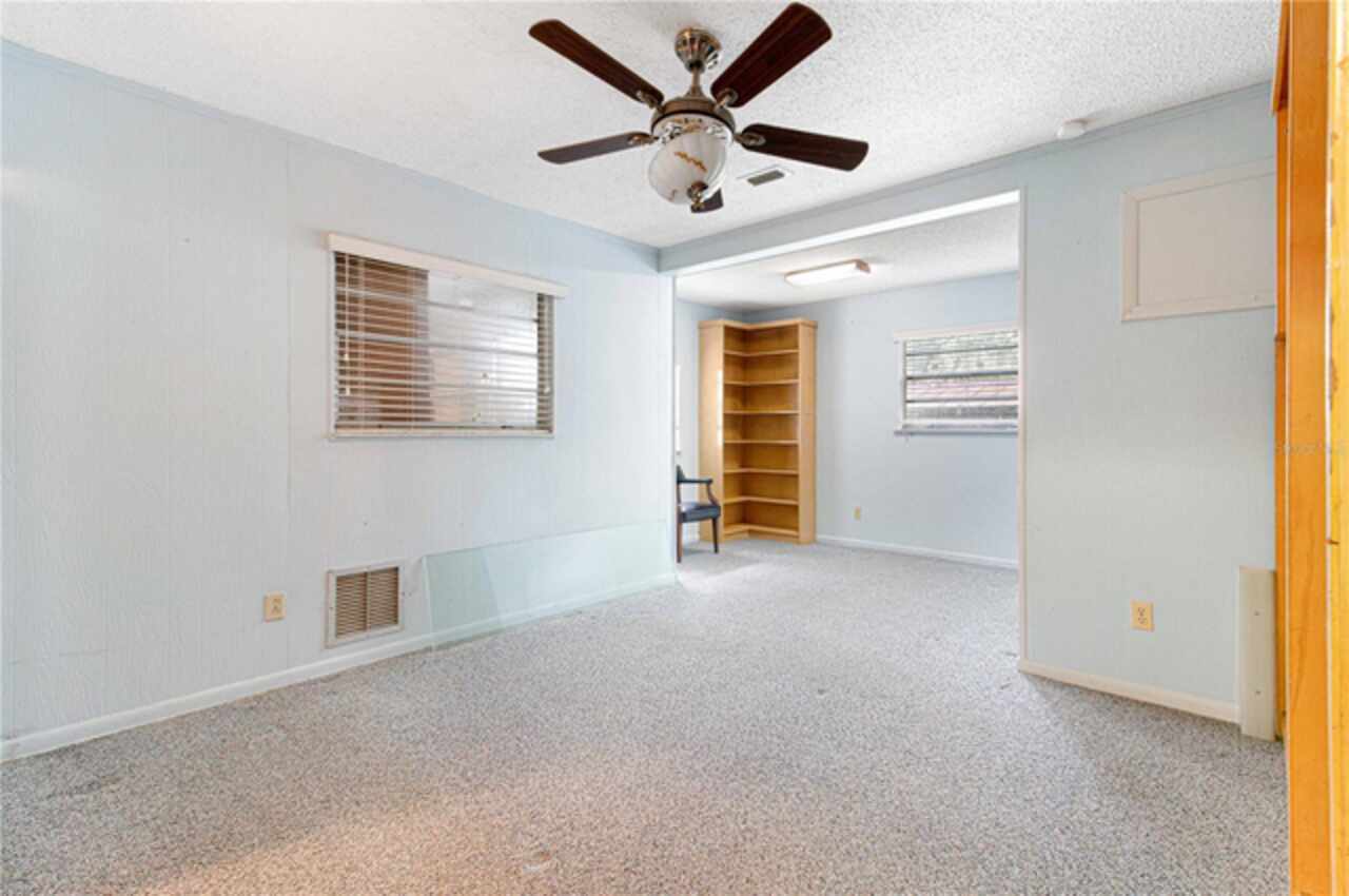 Listing Photo 37