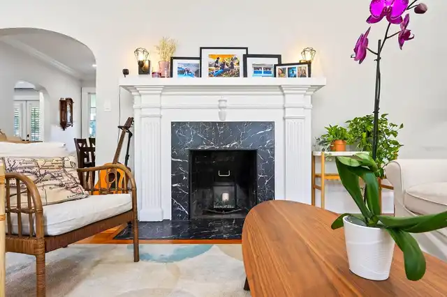 Listing Photo 8