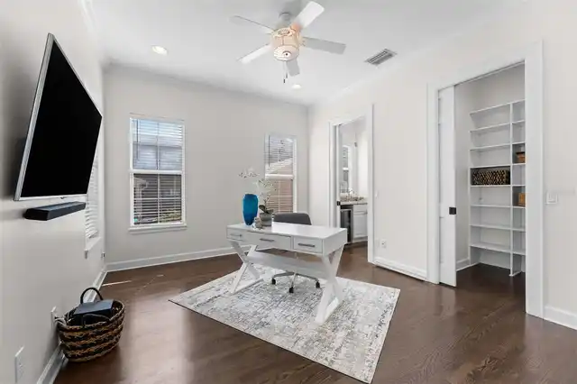 Listing Photo 18