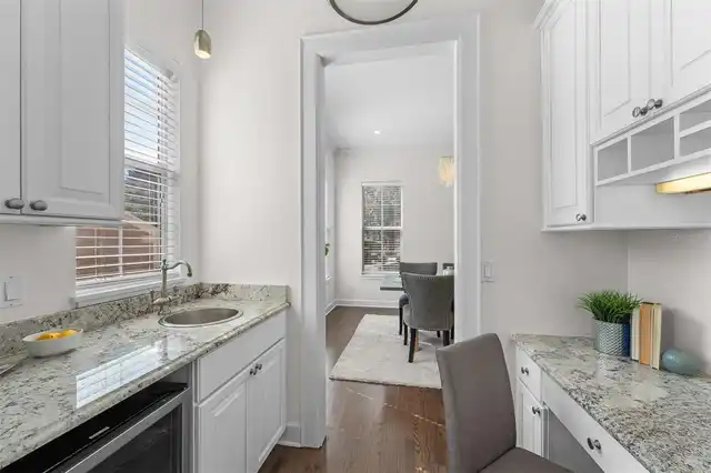 Listing Photo 21