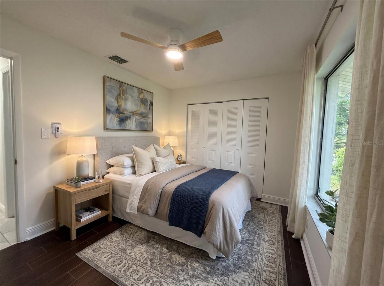 Listing Photo 11
