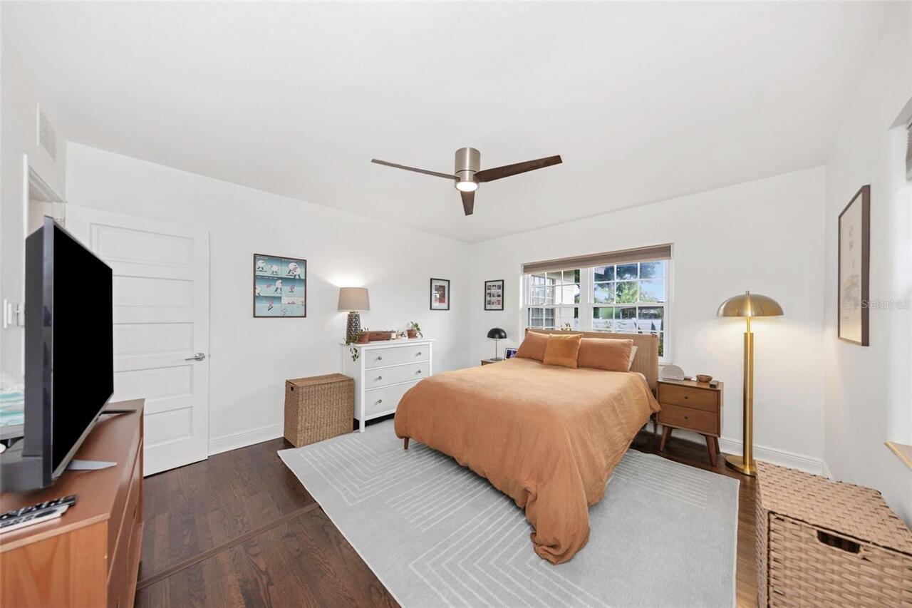 Listing Photo 23