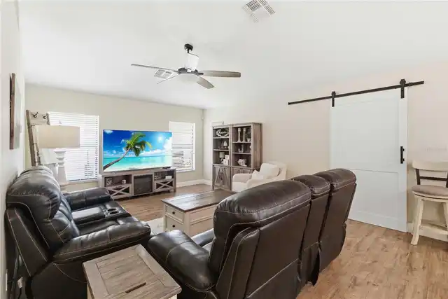Listing Photo 13