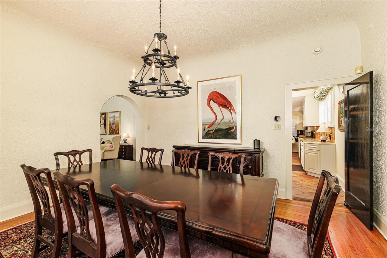 Listing Photo 11