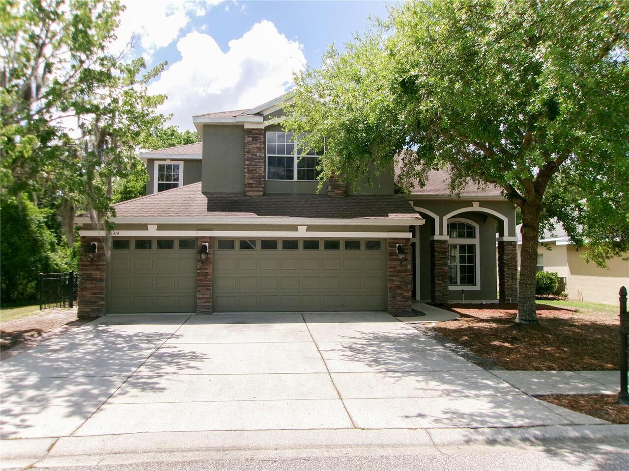 Listing Photo 12
