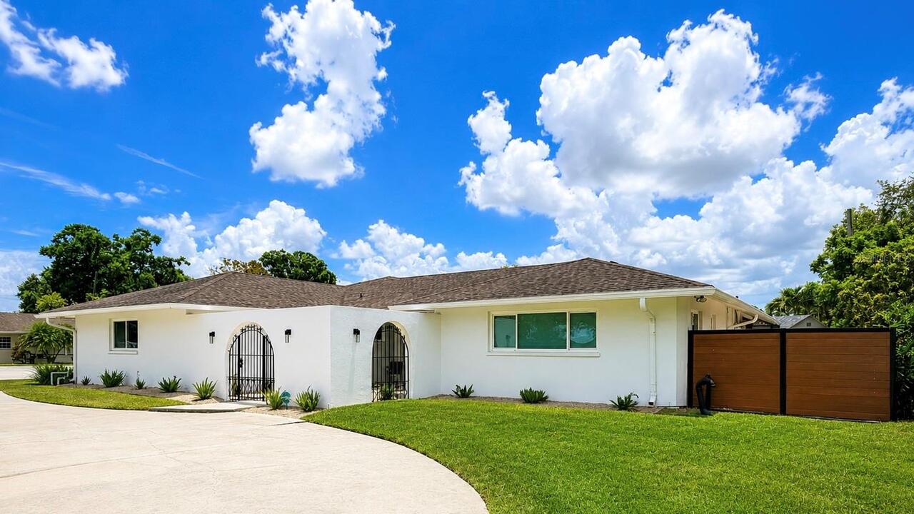 Sarasota Real Estate