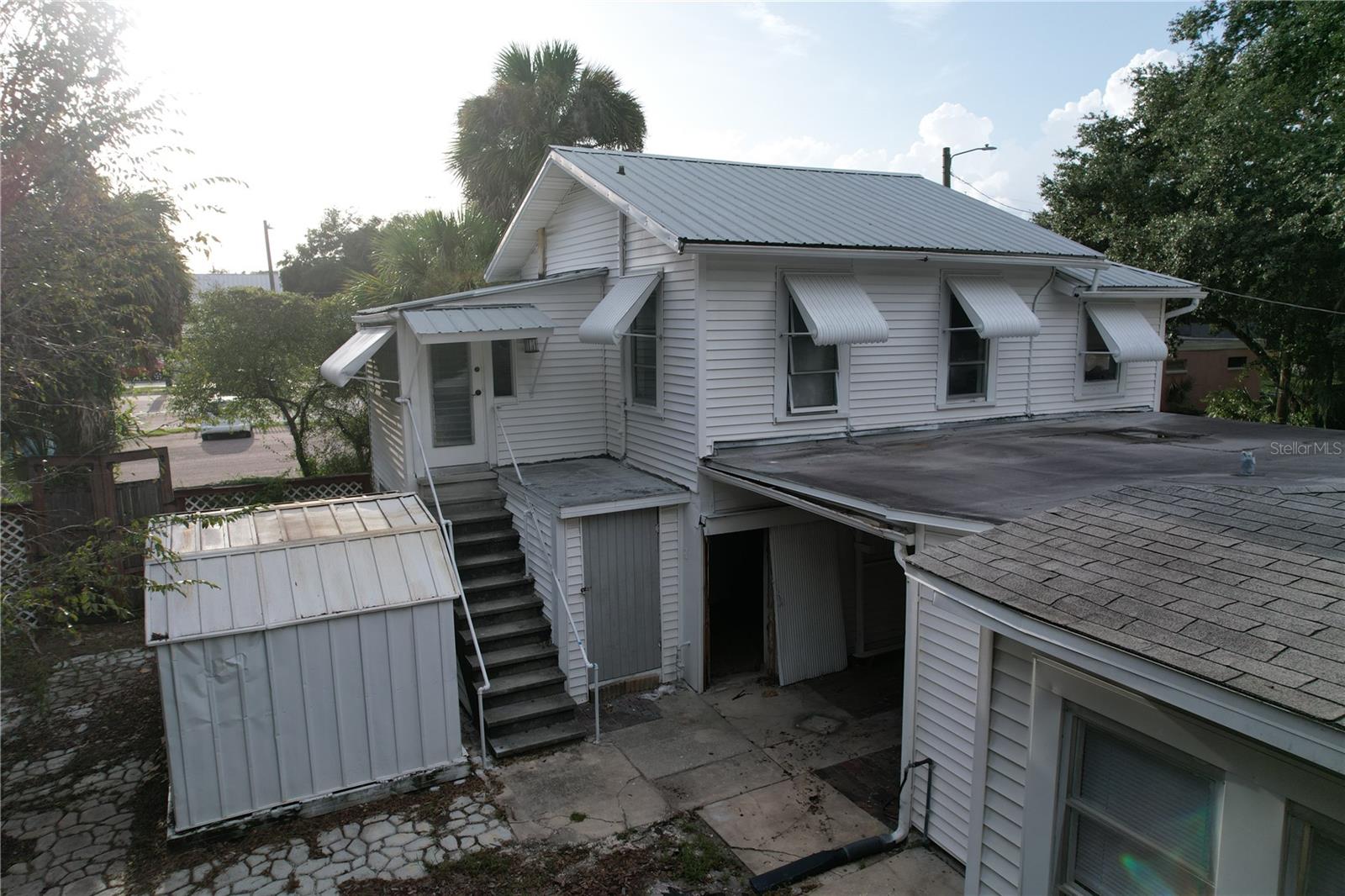 Listing Photo 12