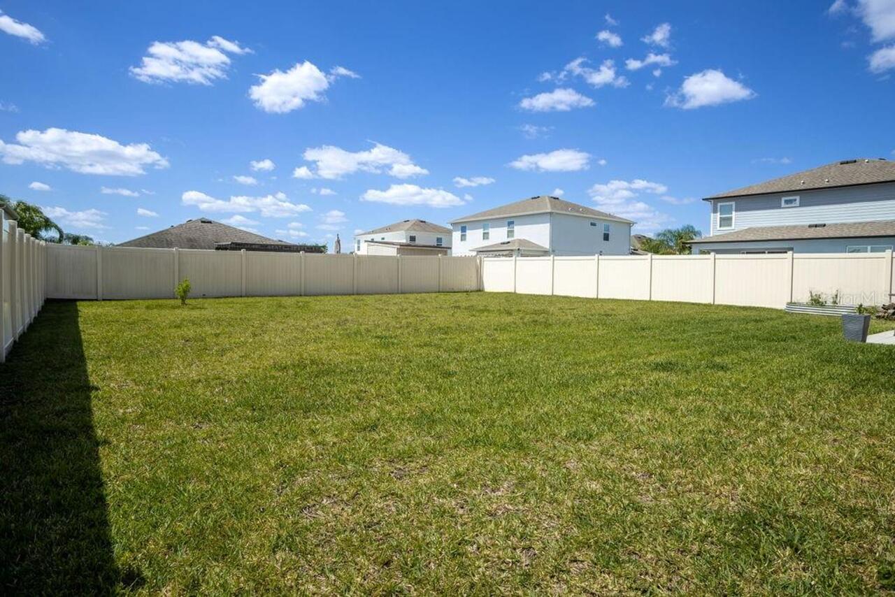 Listing Photo 28