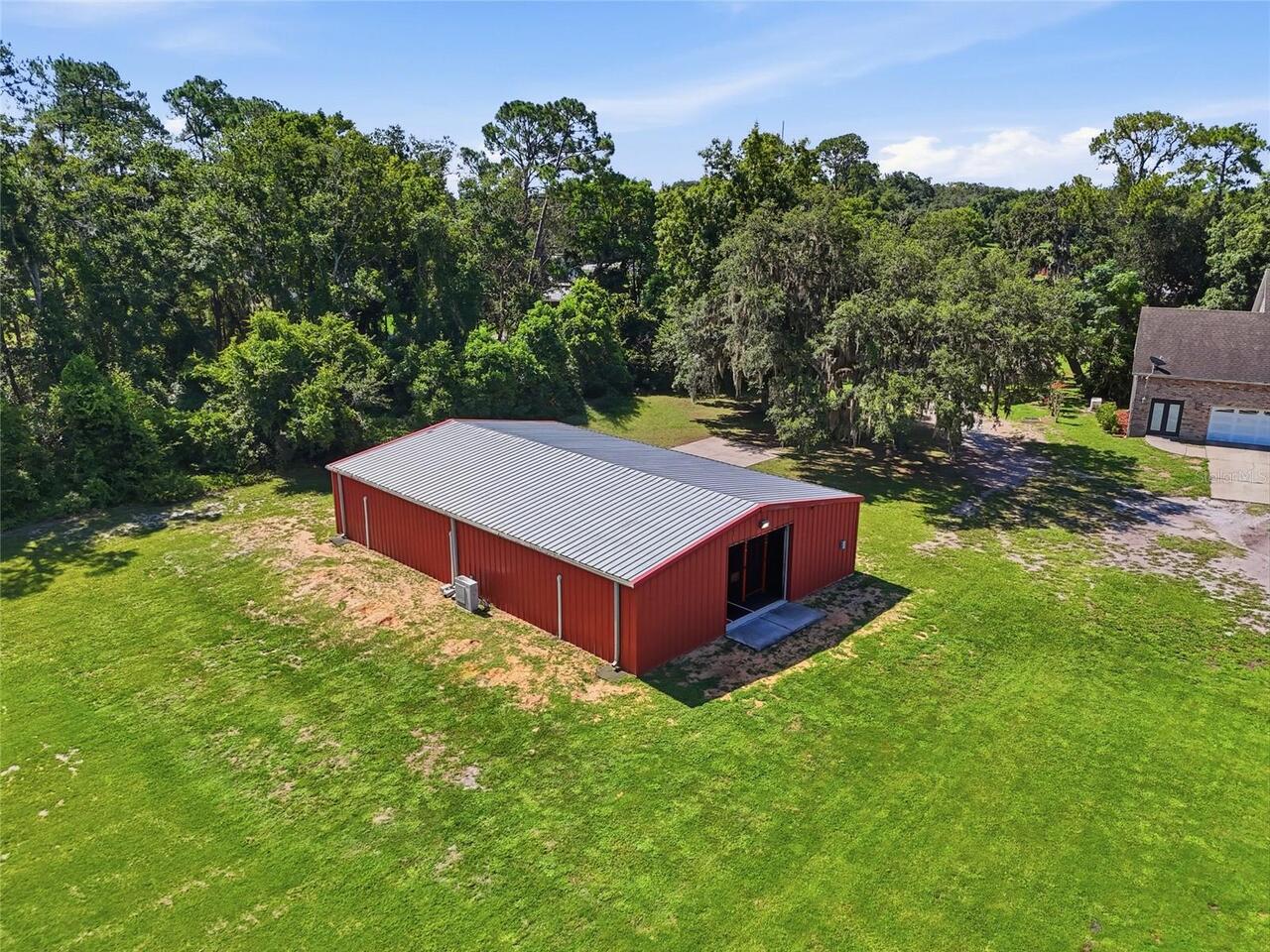 Listing Photo 14