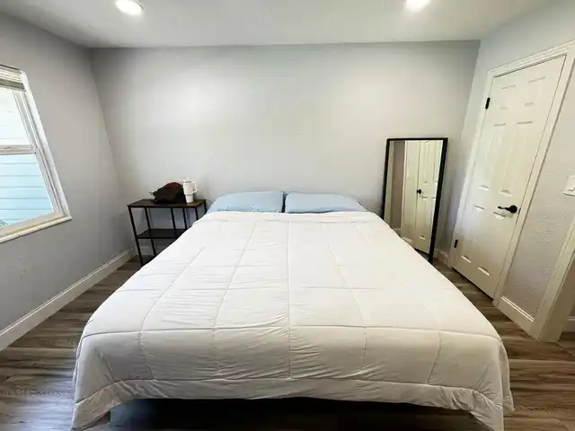 Listing Photo 7