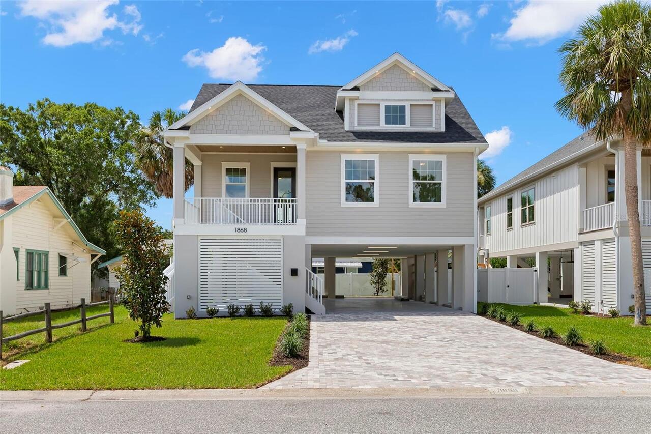 St Petersburg Real Estate