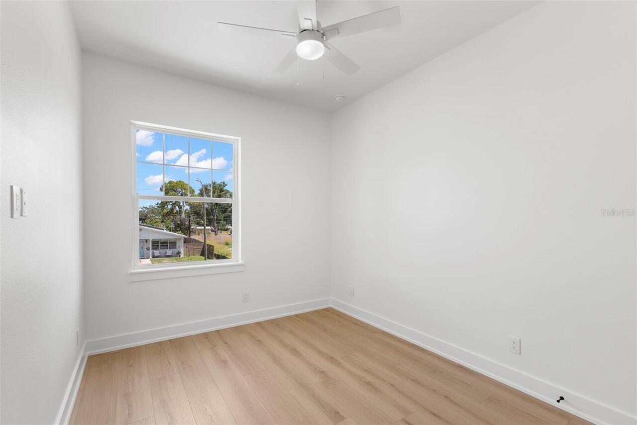 Listing Photo 28