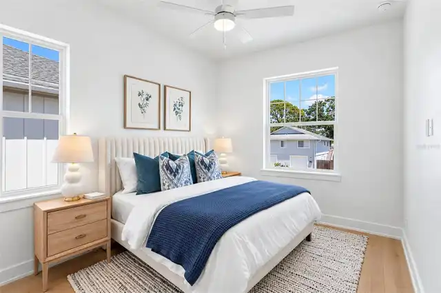 Listing Photo 11