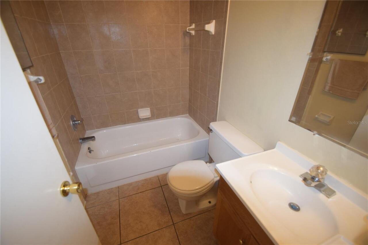 Listing Photo 6