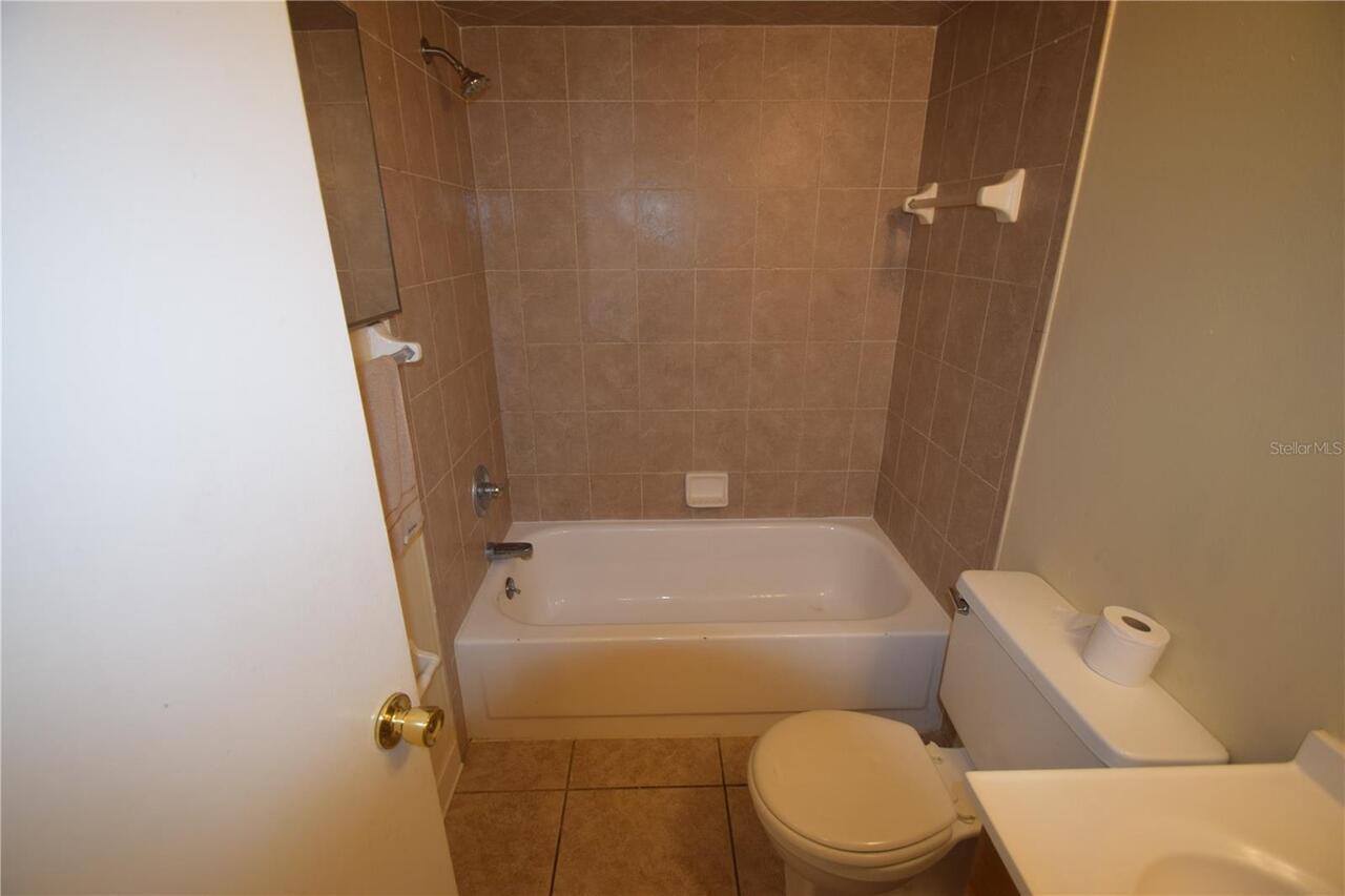 Listing Photo 7