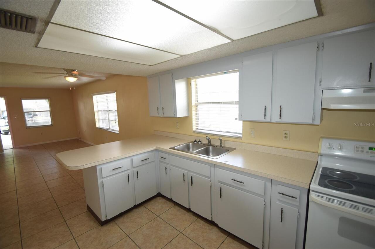 Listing Photo 16