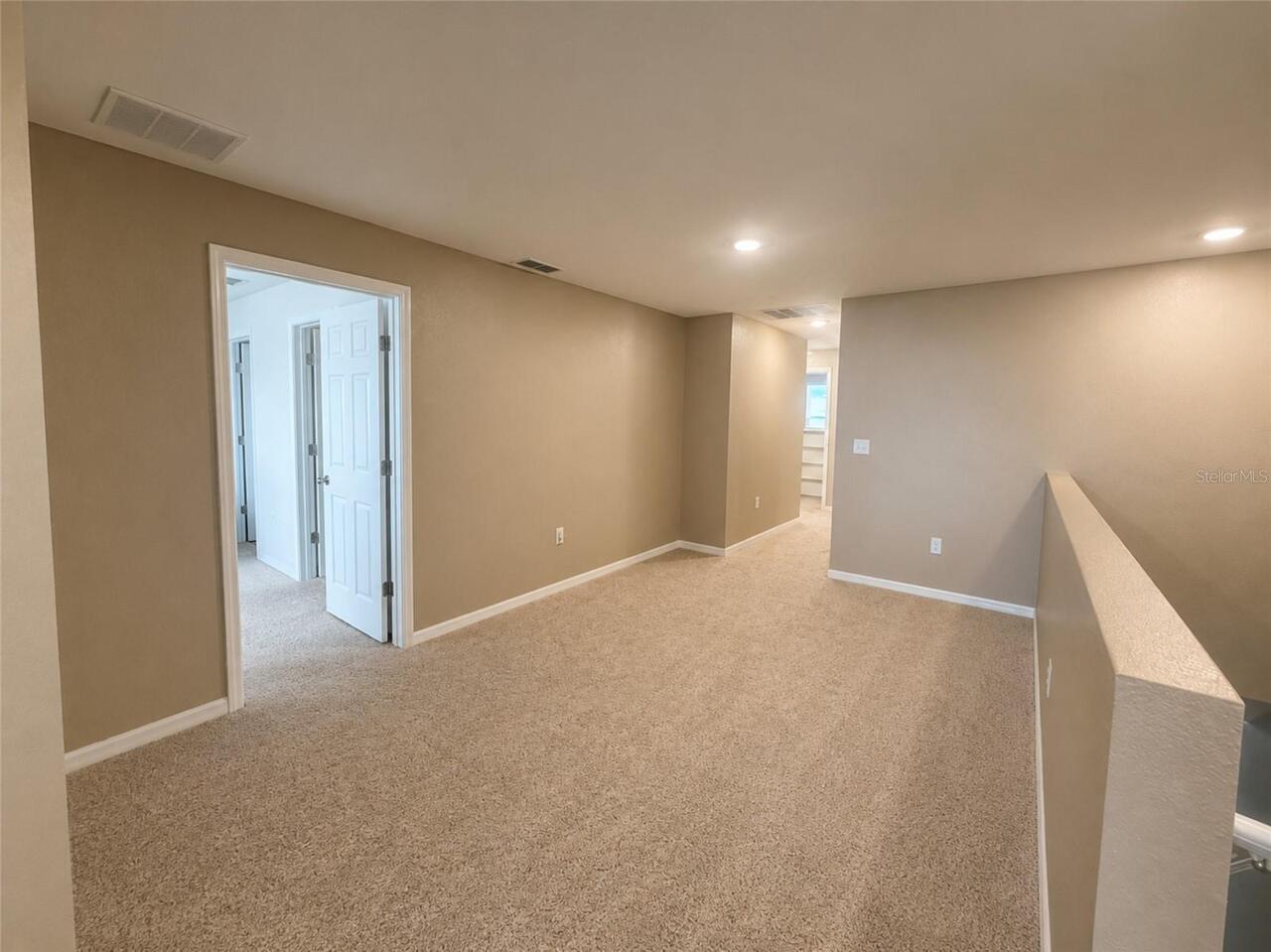 Listing Photo 17