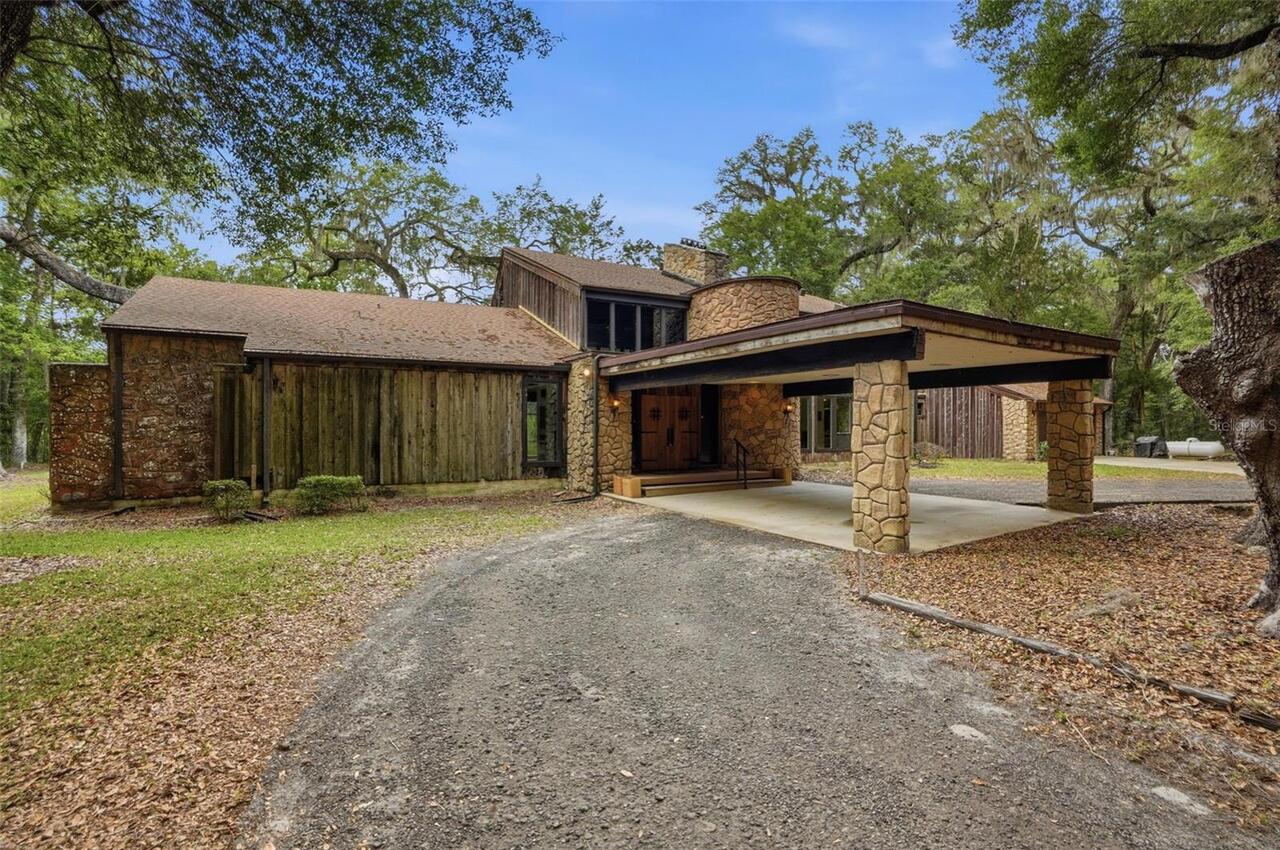 Listing Photo 8