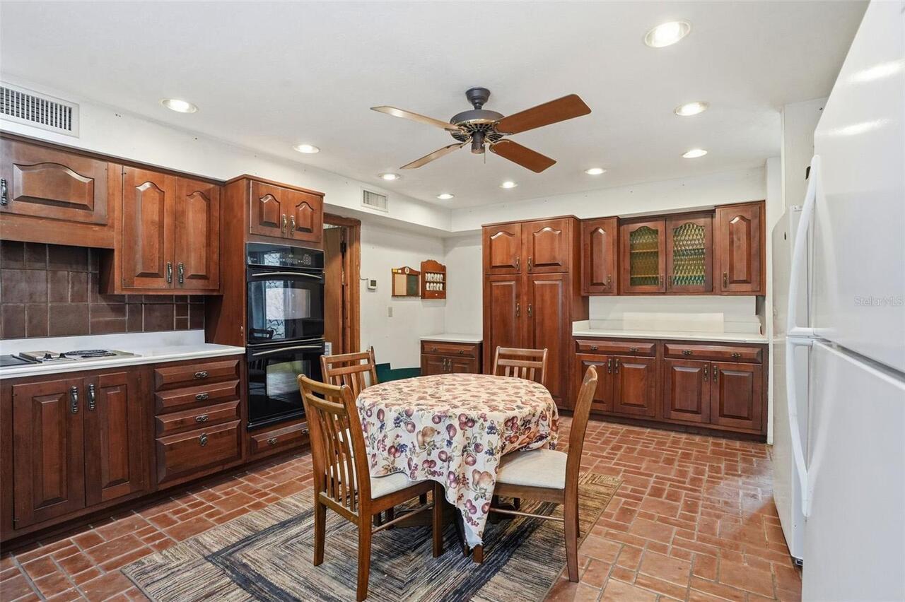 Listing Photo 31