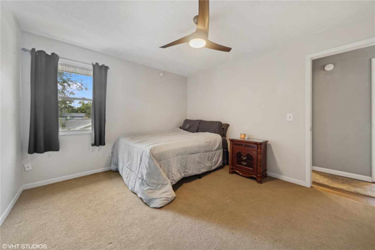 Listing Photo 9