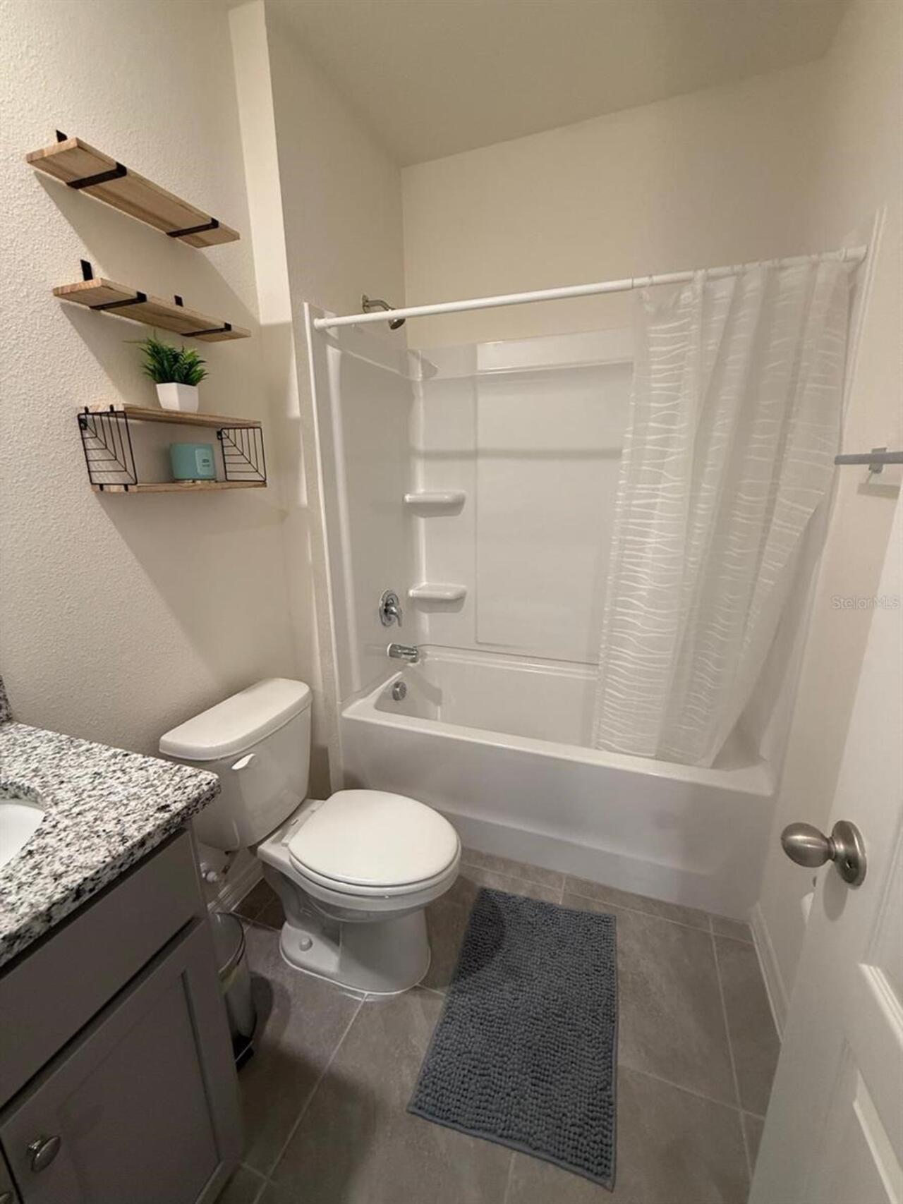 Listing Photo 6
