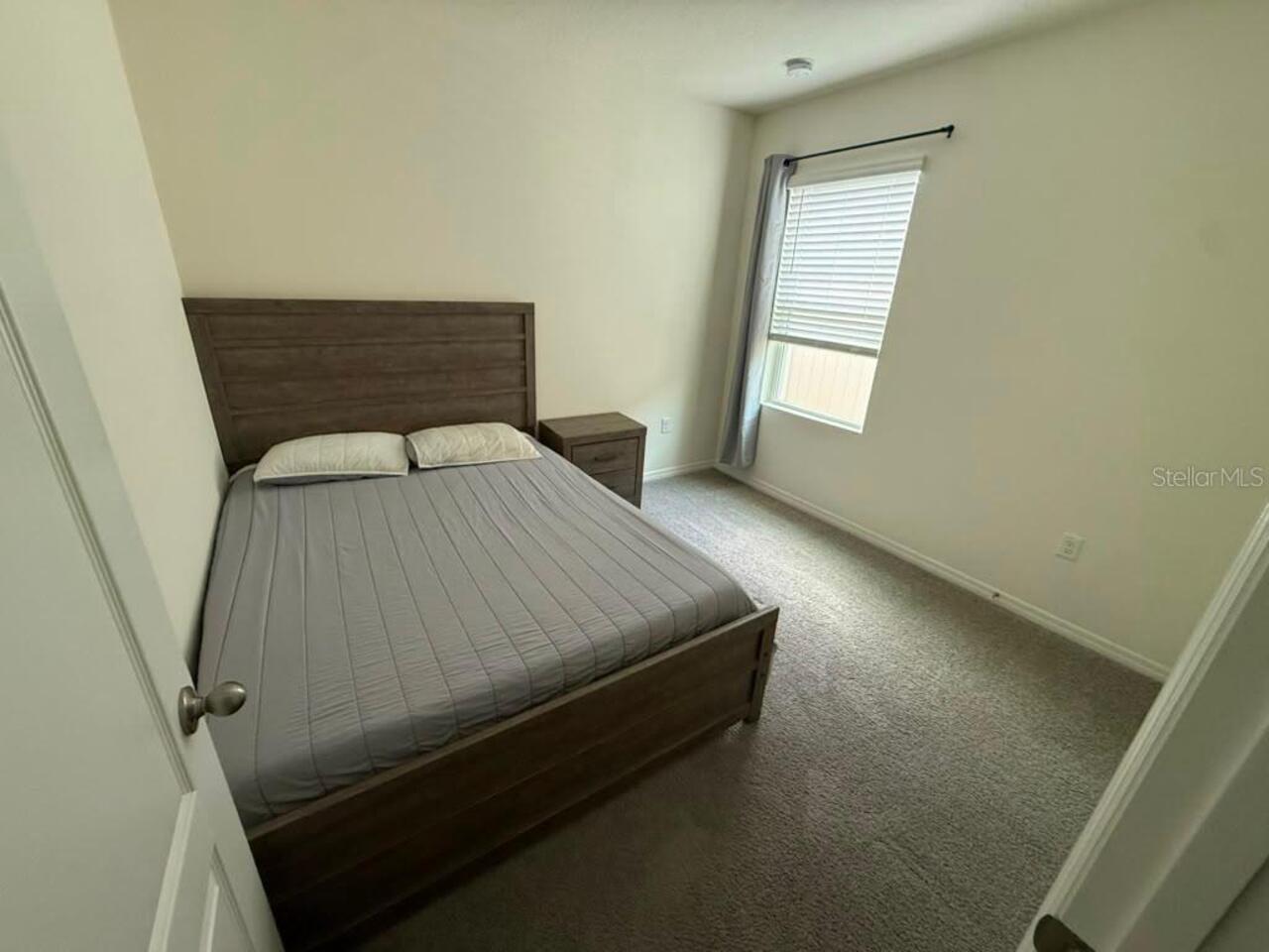 Listing Photo 10