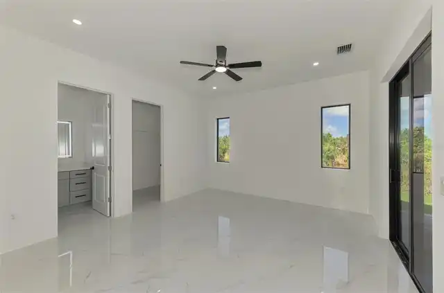 Listing Photo 33