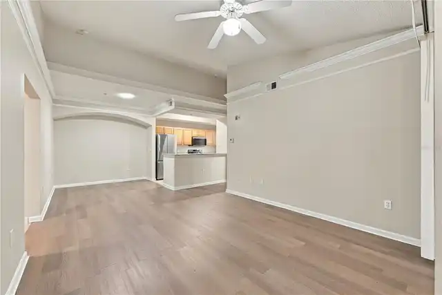 Listing Photo 7