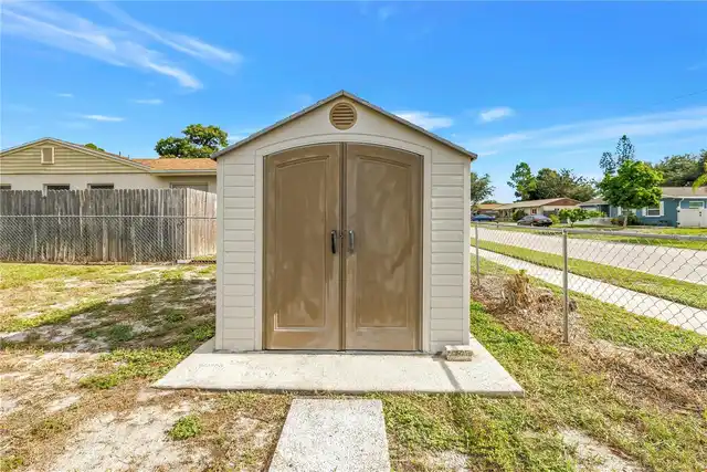 Listing Photo 37