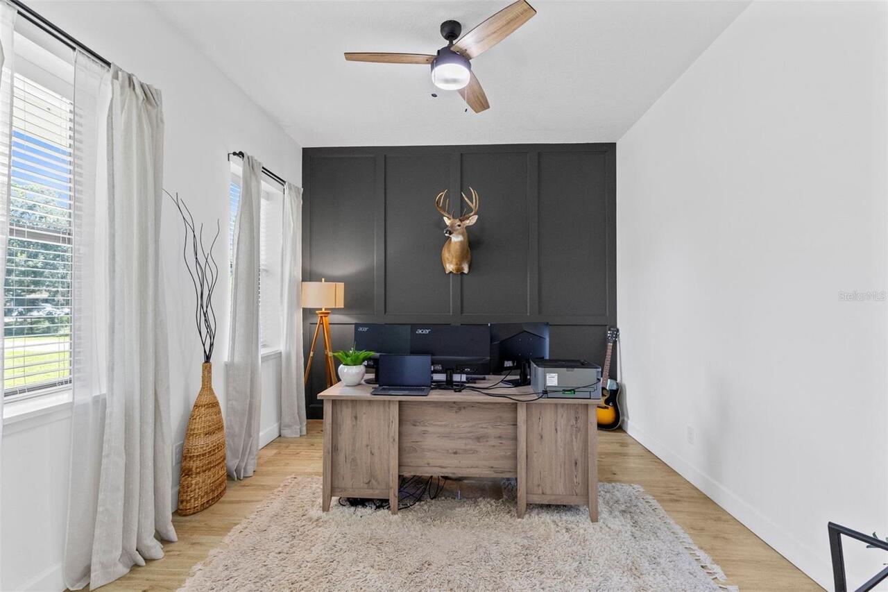 Listing Photo 17