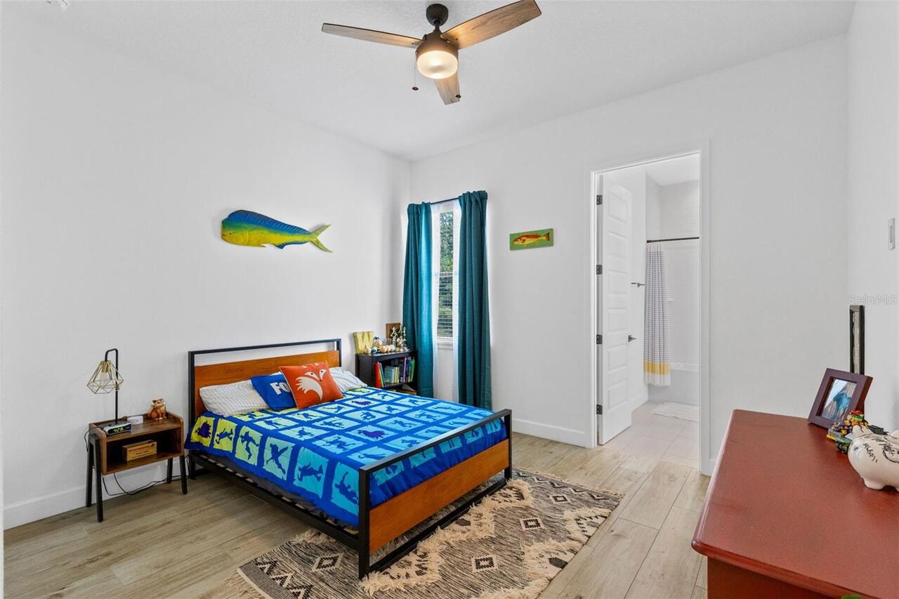 Listing Photo 25