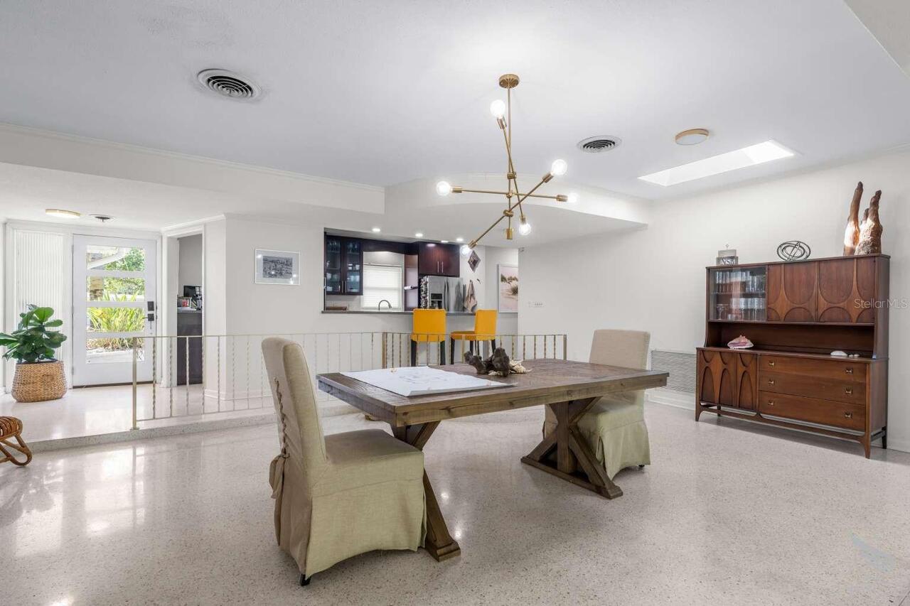 Listing Photo 17