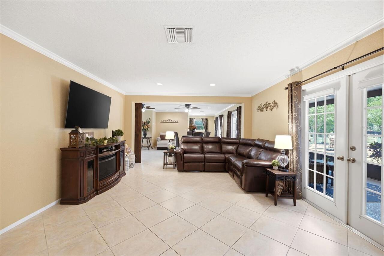 Listing Photo 33