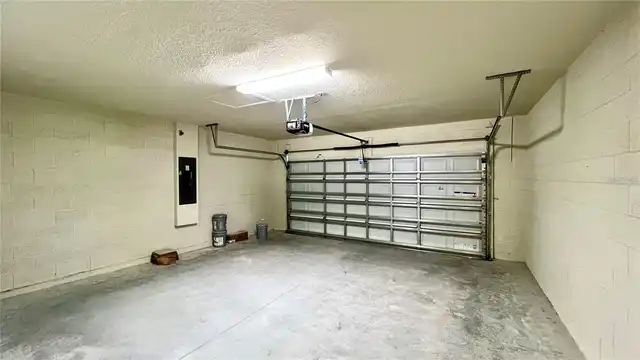 Listing Photo 10