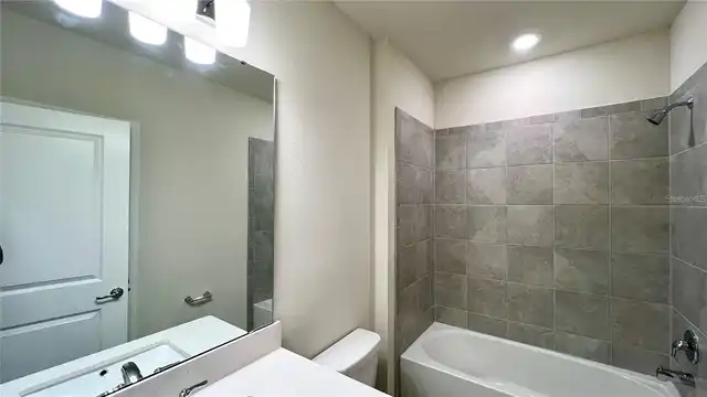Listing Photo 13