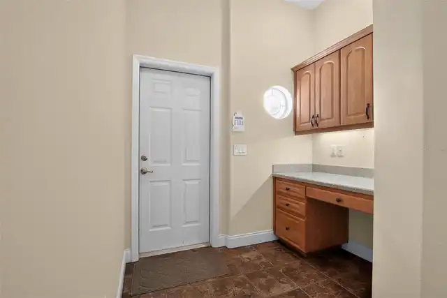 Listing Photo 32