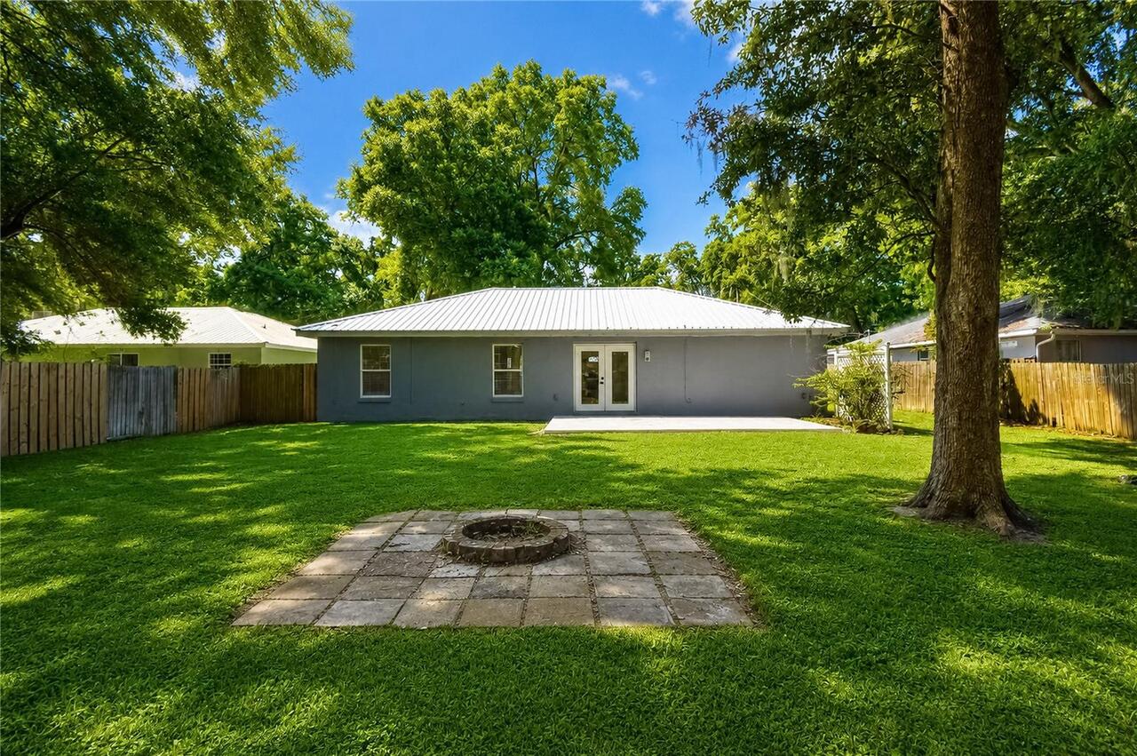 Listing Photo 10