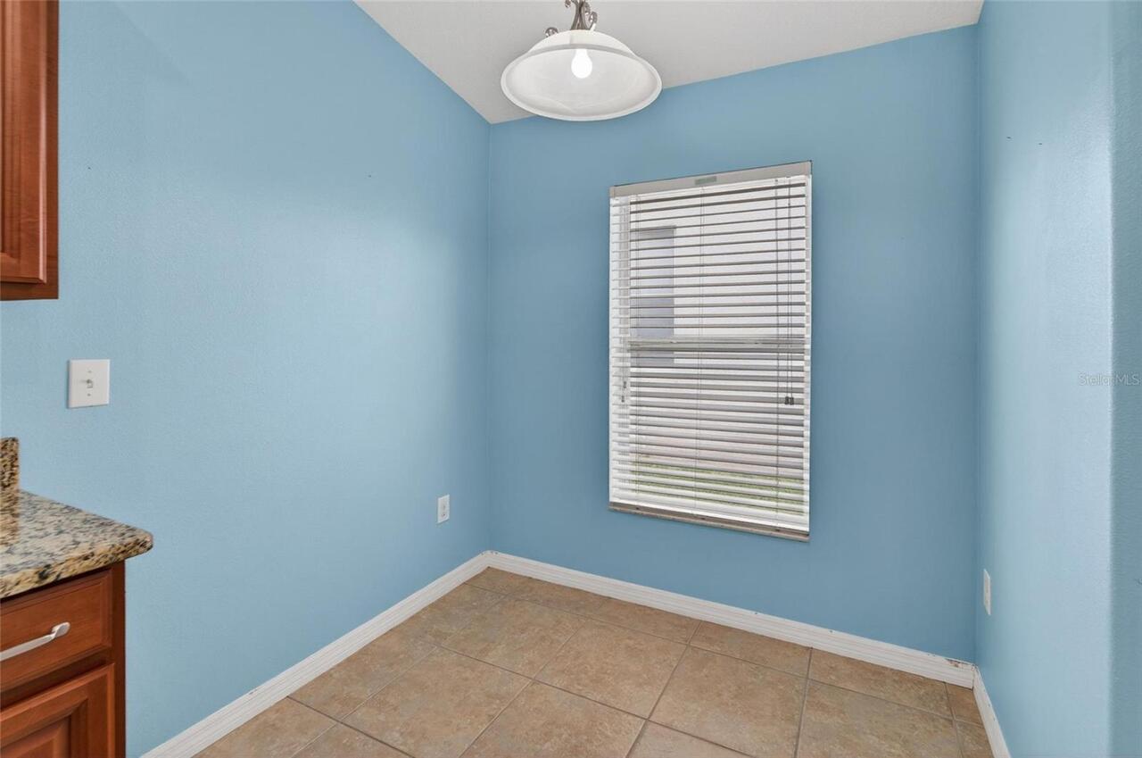 Listing Photo 14