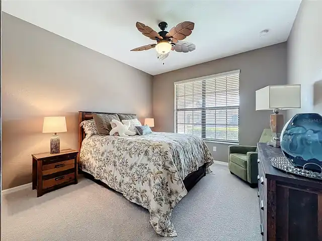 Listing Photo 19