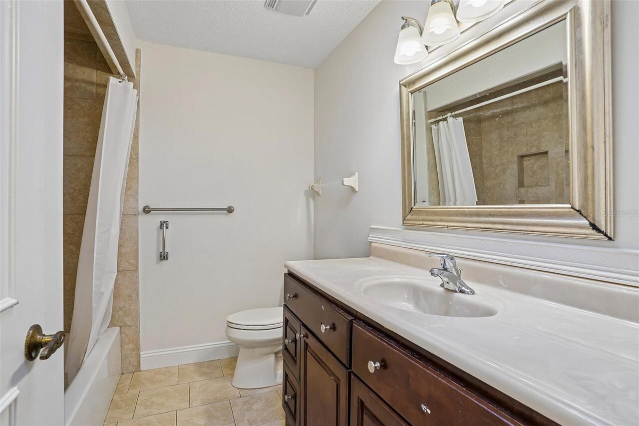 Listing Photo 32