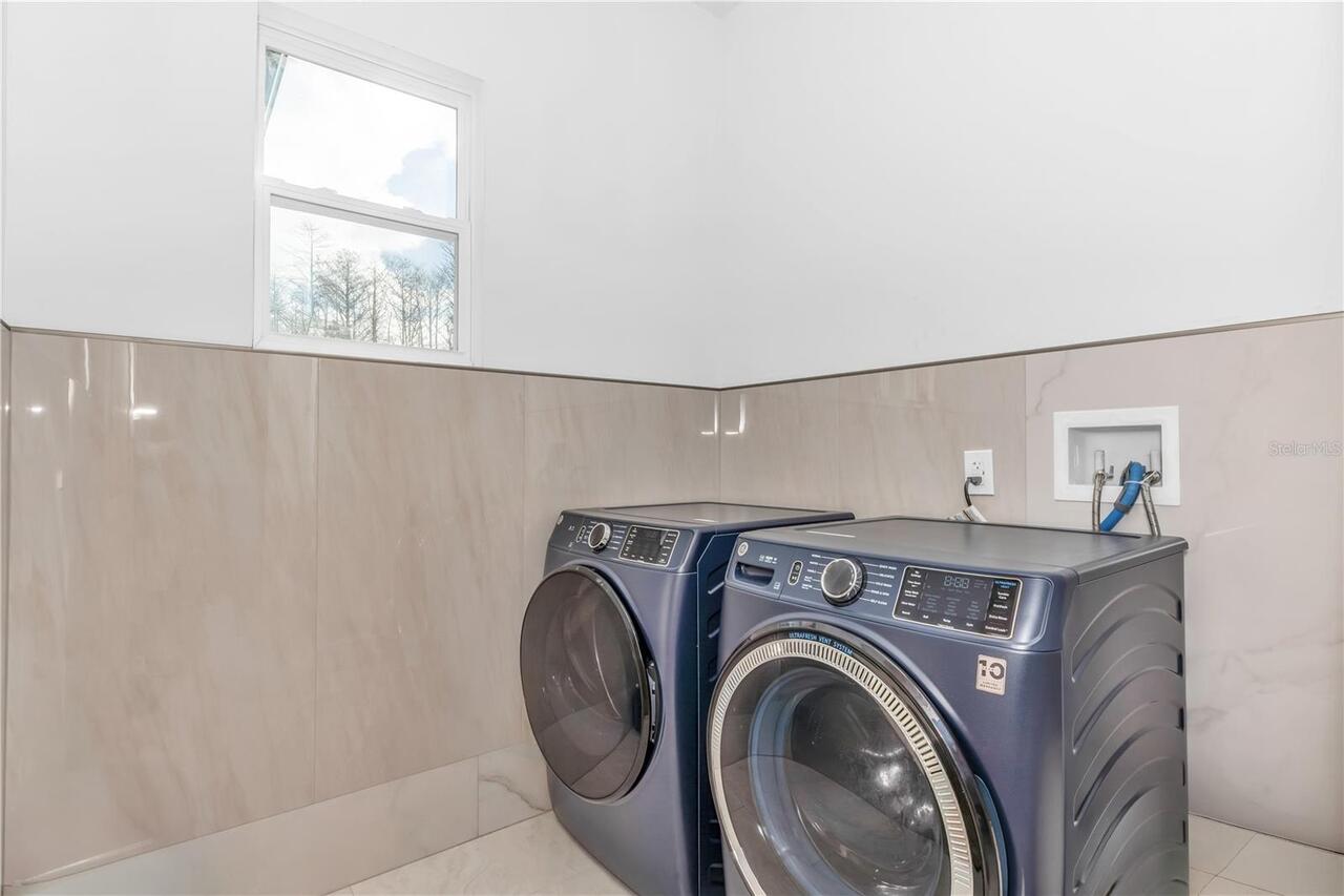 Listing Photo 33