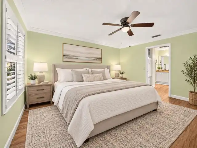 Listing Photo 23
