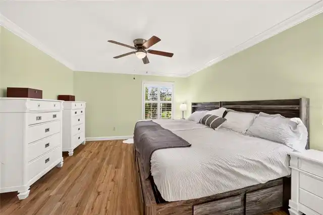 Listing Photo 25