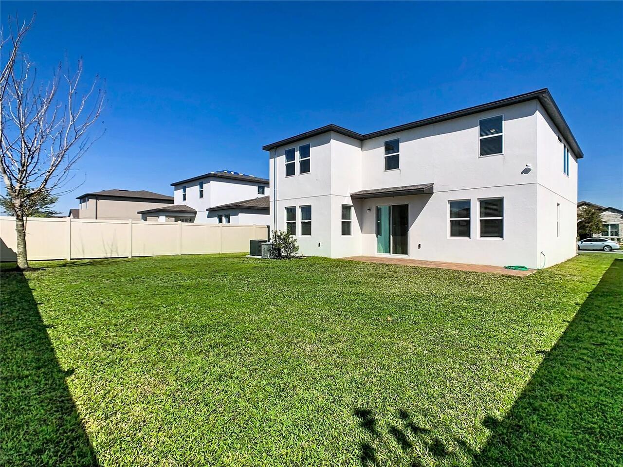Listing Photo 6