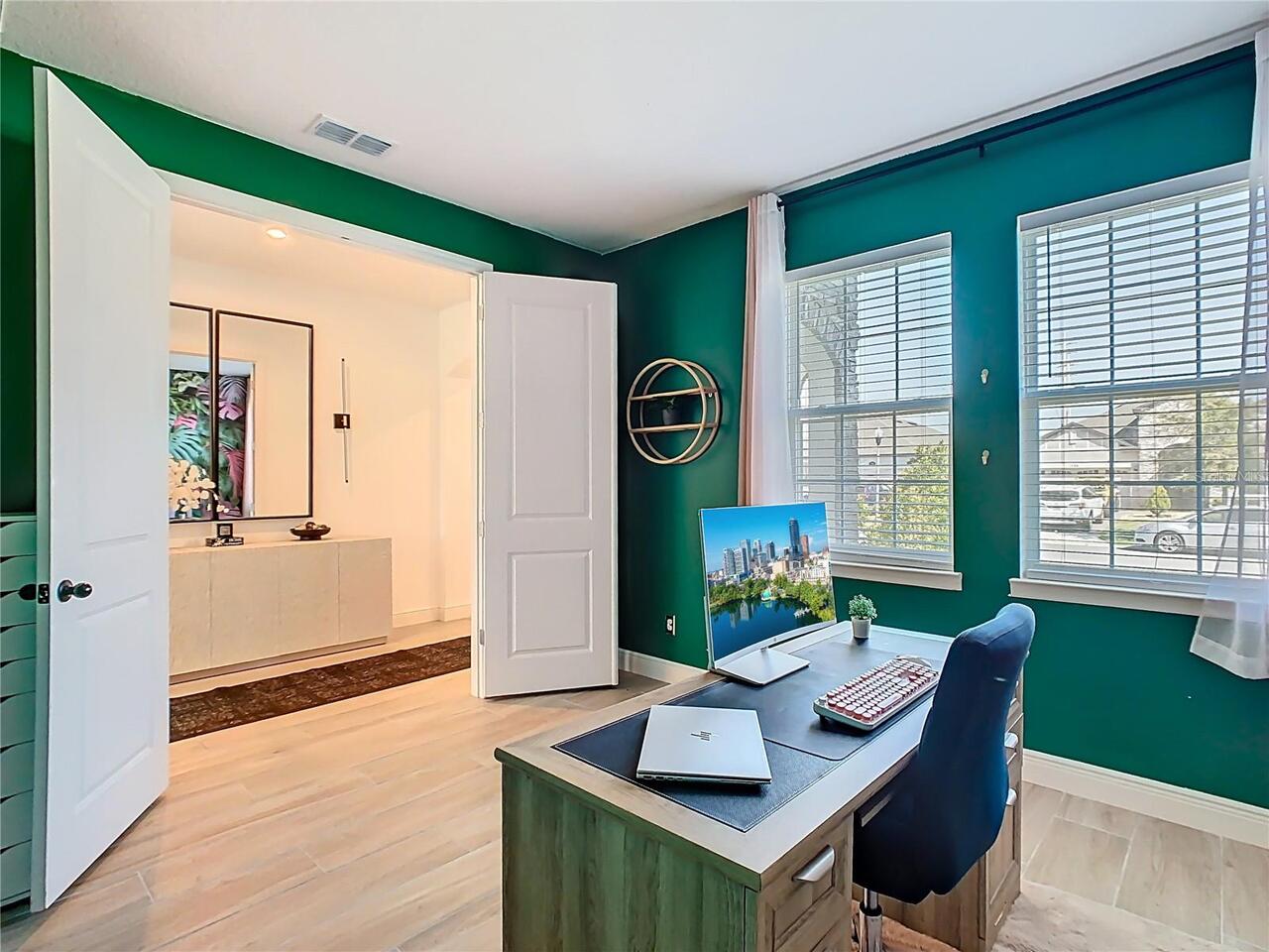 Listing Photo 18