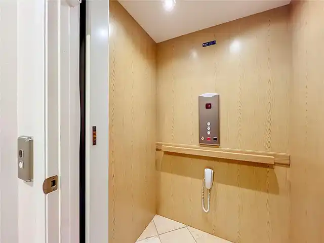 Listing Photo 11