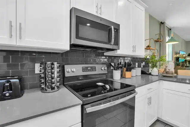 Listing Photo 19