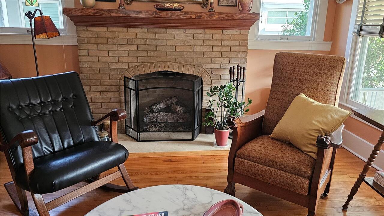 Listing Photo 8