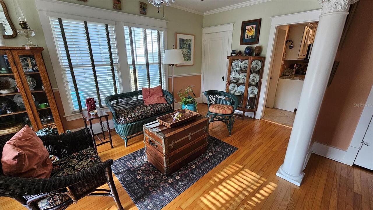 Listing Photo 9