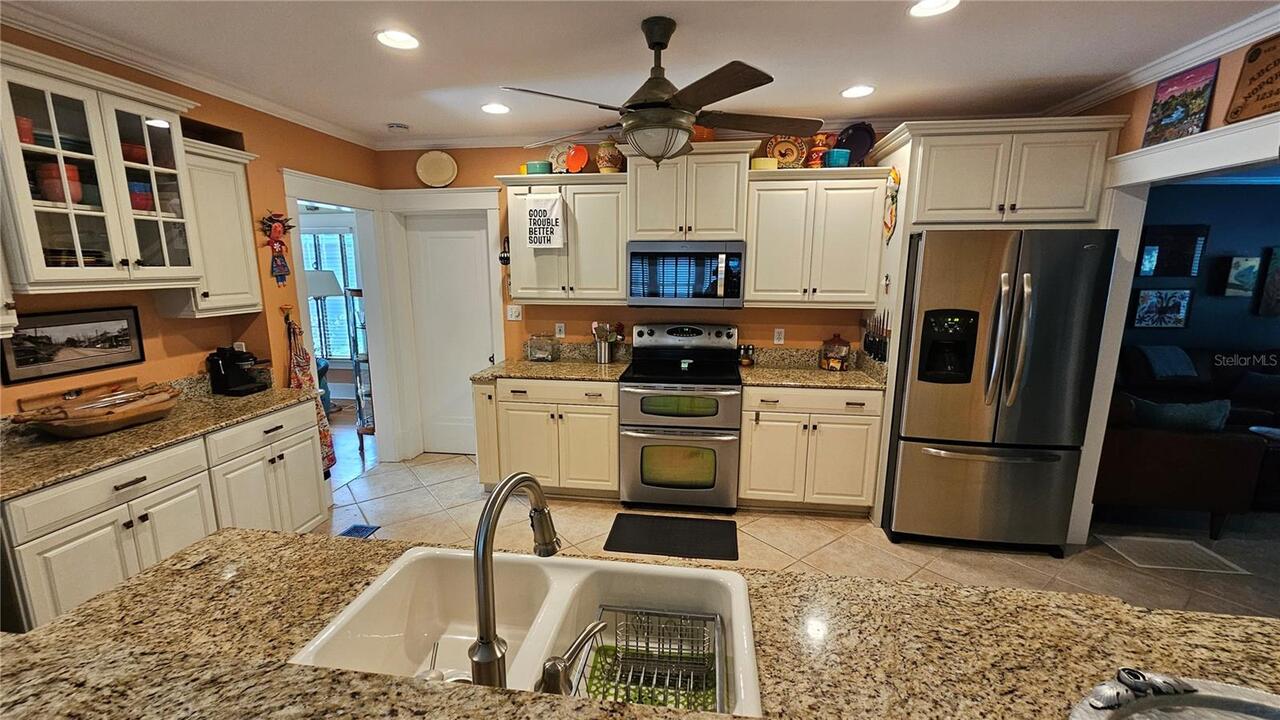 Listing Photo 10